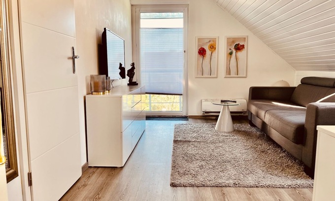 Ochtmissen Apartment | Casa Romano Quiet modern apartment in Lüneburg