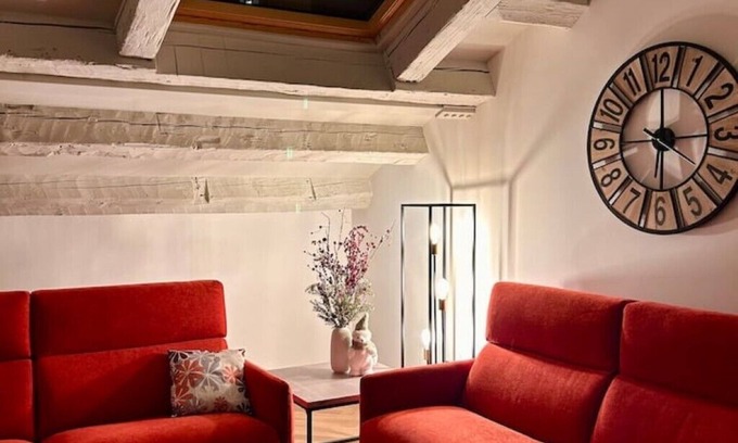 Trieste Old Town Apartment | Casa Romano Suites eco apartment RUBINO