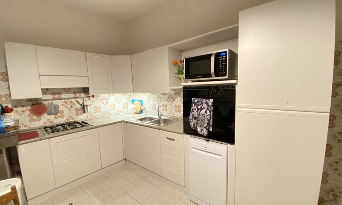 San Vito Apartment | Casa Rosa, 30 minutes from Villasimius and 20 minutes from Costa Rey