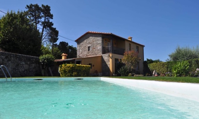 Riba de Ancora Villa | Casa Rosinha Menor - Pool & Garden