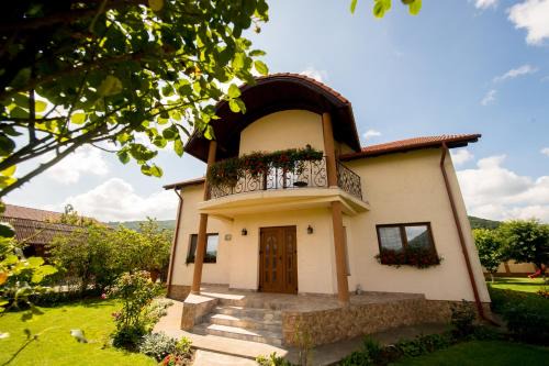 Vetel House | Casa Royal