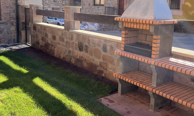 Cabezon de la Sierra Cottage | Casa Rural La Traviesa de la Demanda