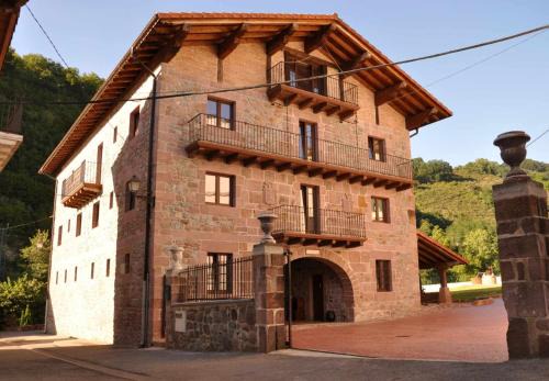 Oronoz Villa | Casa rural Barbenea