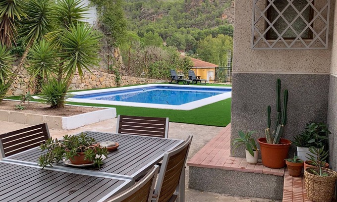 Algezares Cottage | Casa Rural con Piscina y Chimenea en Mitad del Parque Natural de El Valle