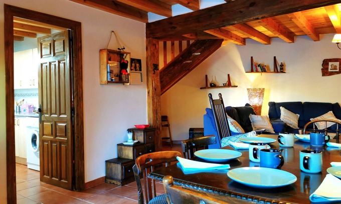 Ligos House | Casa Rural de Alquiler Completo