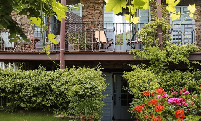 Hiendelaencina Cottage | Casa Rural de Encanto con Piscina en la Sierra de Guadalajara