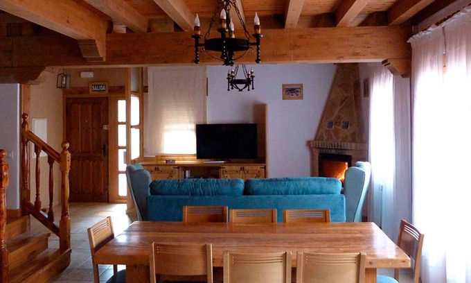 Montejo de Tiermes House | Casa Rural El Farolillo de Piedra