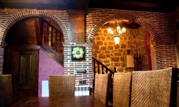 Covaleda Cottage | Casa Rural El Bolo for 8 people