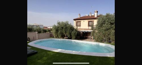 Valdefuentes House | Casa Rural El Olivar de Valdefuentes