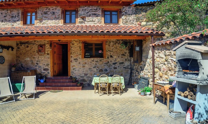 Benllera Cottage | Casa Rural en la Montaña de León. Entre Valles