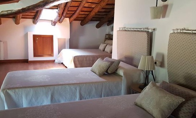 Banyeres de Mariola Cottage | Casa Rural La Alquería del Pilar for 10 people