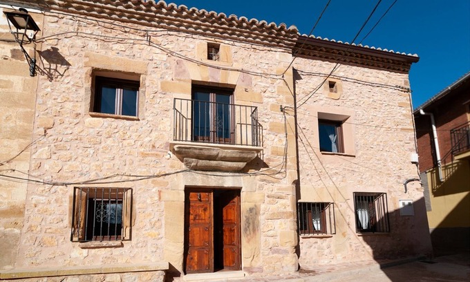 Campillo de Duenas Cottage | Casa Rural - la Casa el Cura