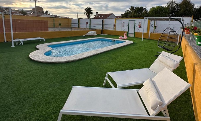 Santa Cruz de la Zarza Apartment | Casa Rural con Piscina, Celebración Eventos y Bodas Cerca de Madrid