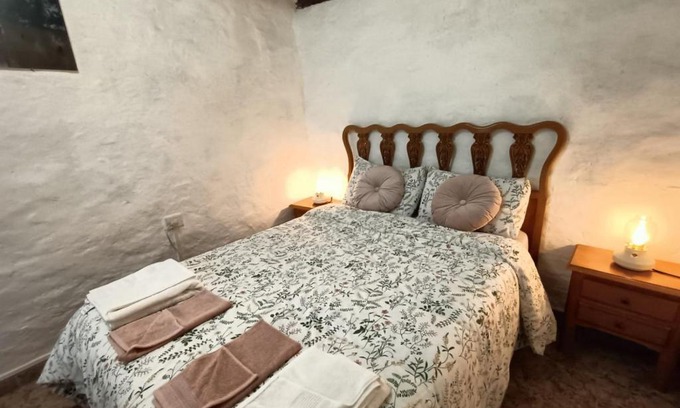 Agulo House | Casa rural en el Parque Nacional de Garajonay en la Isla de La Gomera, Alonso y Carmen