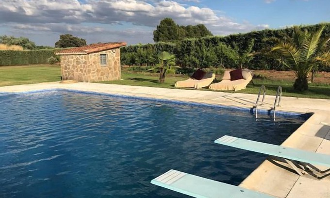 Valverde de la Vera Cottage | Casa Rural Apayama for 17 people