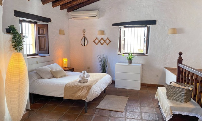 Benadalid House | Casa rural ideal para parejas