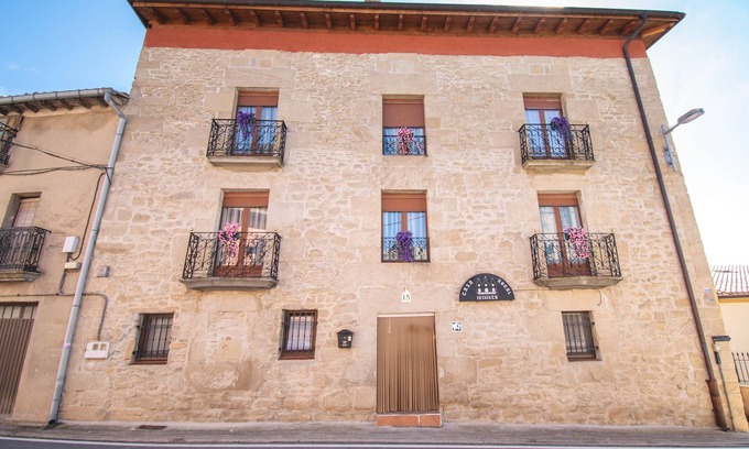 Aras House | Casa Rural Iriñiken