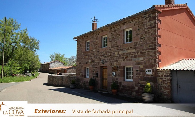 Salces Cottage | Casa Rural La Cova, full rental house with FREE WIFI