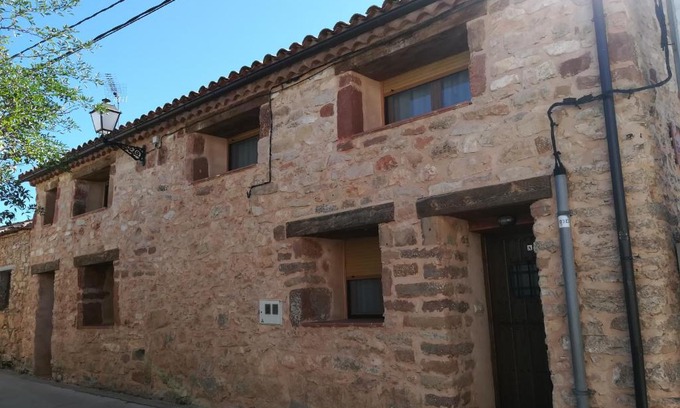 Retortillo de Soria House | Casa Rural La Muralla