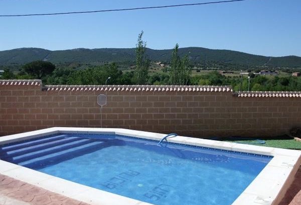 Retuerta del Bullaque House | Casa Rural Las Canteras de Cabañeros