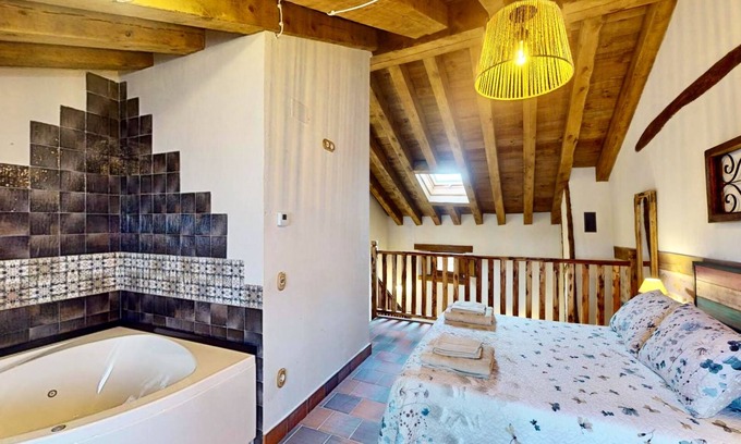 Caballar Cottage | Casa Rural La Fuente del Fresno, Para dos Personas en el Pueblo de Caballar