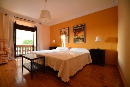 Valoria la Buena House | Casa Rural La Plaza