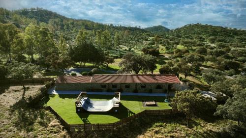 Llerena House | Casa Rural " La Quijada del Lobo "