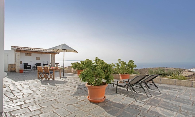 Fasnia Cottage | 'Casa Rural La Verita' with Sea View, Private Terrace and Wi-Fi