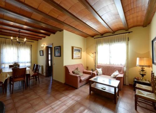 Bayubas de Abajo House | Casa Rural Las Tejas - Ideal para Familias y Grupos