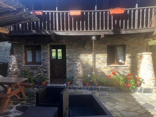 Yerbo House | Casa Rural MADRESELVA
