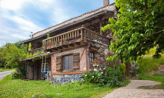 Arditurri Ski Chalet | CASA RURAL MOMOTEGI