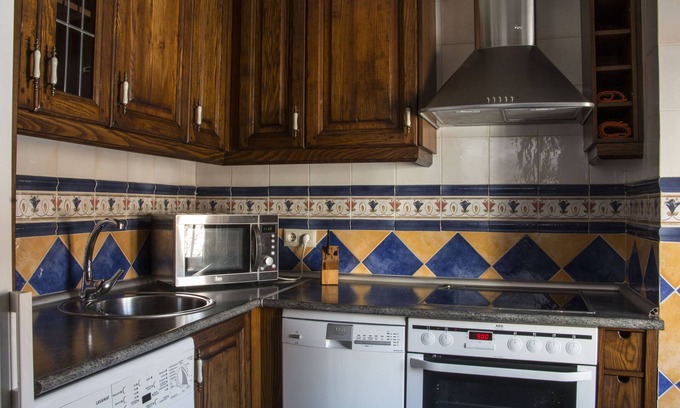 Munogalindo Cottage | Casa Rural Paco for 9 people
