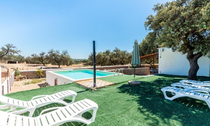 Santa Olalla del Cala Villa | Casa Rural Quejigo con piscina