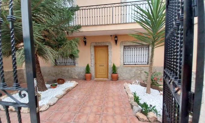 Casinos House | Casa Rural Roa