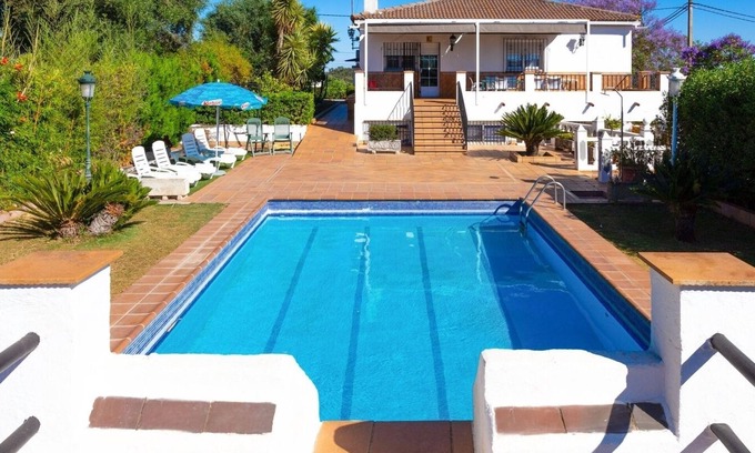 El Garrobo Villa | Casa Rural Sevilla Guillena by Ruralidays