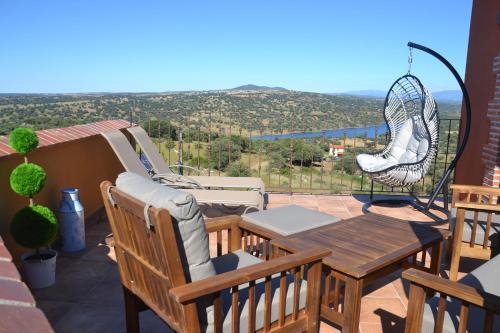 Guijo de Avila House | Casa Rural & SPA Mirador Gredos