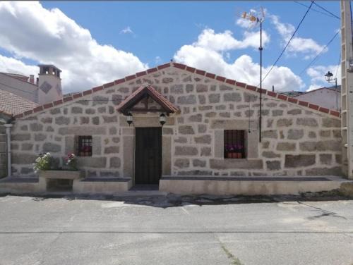 Solosancho House | Casa rural TIO PEDRITO