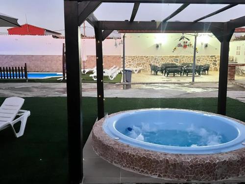 Don Benito House | Casa Rural ¨Villa Vivares¨ 3*