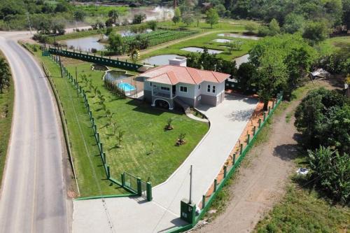 Feliz House | Casa Sítio Caminhos Da Serra