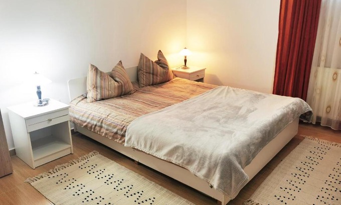 Medias House | Casa Sabina