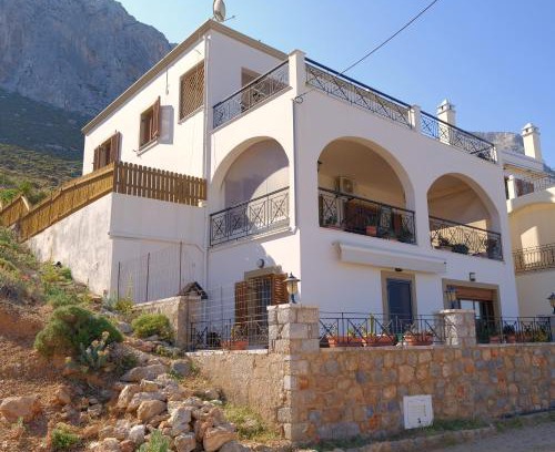 Massouri Villa | Casa Sabine