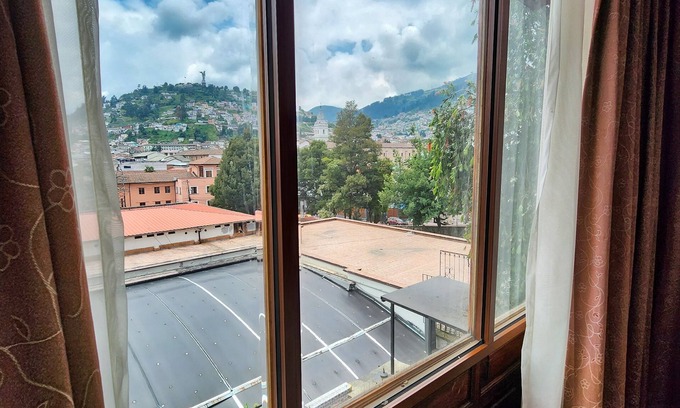 Quito Historic Center Bed & Breakfast | Casa San Marcos