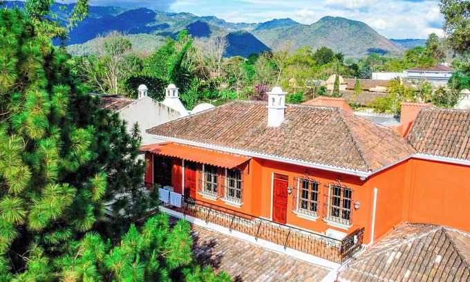 Antigua Guatemala House | Casa Santa Margarita - 15 minutes from downtown Antigua Guatemala!