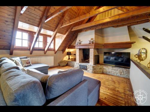 Tredos House | CASA SAUTARETH de Alma de Nieve