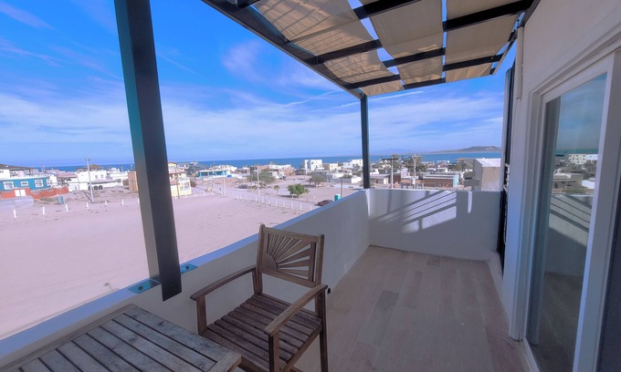 La Choya House | -CASA SEA ESTA- Ocean Views & Rooftop Deck