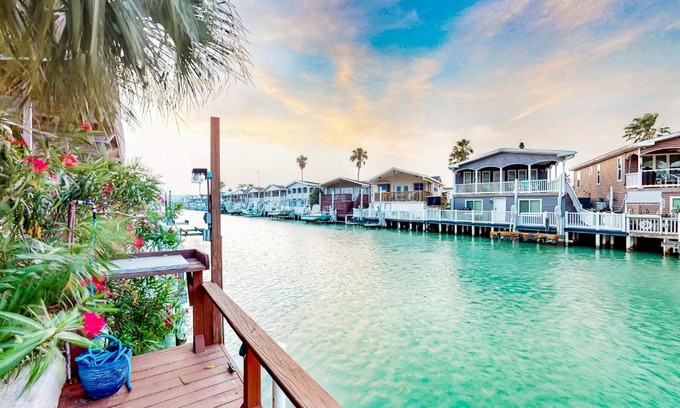 Port Isabel House | Casa Sharay