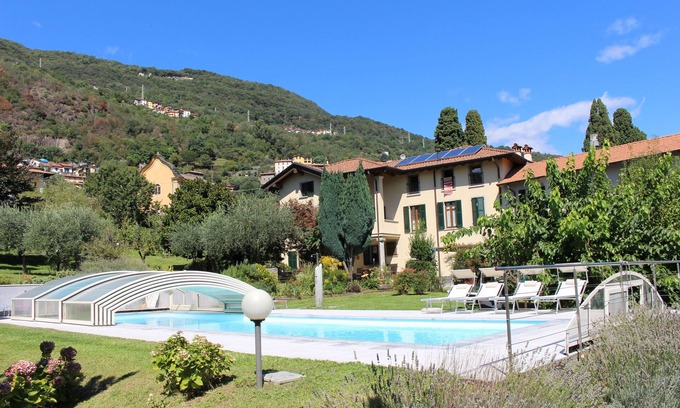 Santa Maria - Rezzonico Apartment | Casa Silvia - Apartment with swimming pool 4 + 1 beds