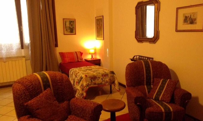 Stezzano House | CASA SISSI - RED KILOMETER-HOSPITAL