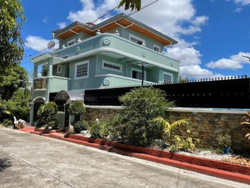 Lucena Villa | Casa Solana