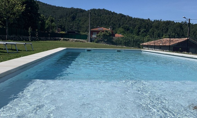 Cossourado Ski Chalet | Casa Sossegada, com Vistas Deslumbrantes e Piscina Privada